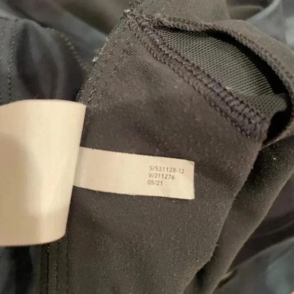 Athleta Womens tie dye sports bra size 3X Athletic Athleisure Camo Gorpcore - Picture 5 of 6